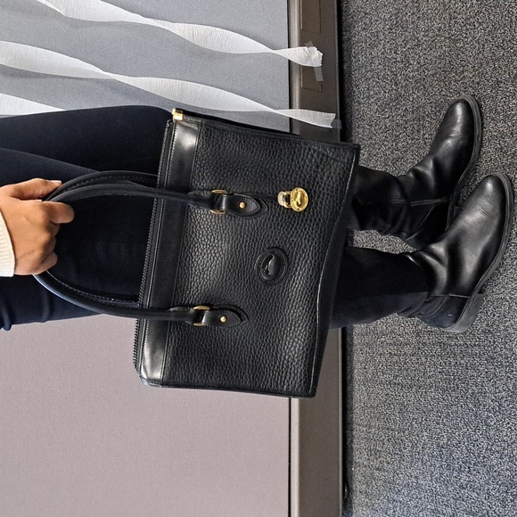 vintage Dooney & Bourke All-Weather Leather (AWL) satchel Black Color - Picture 2 of 15